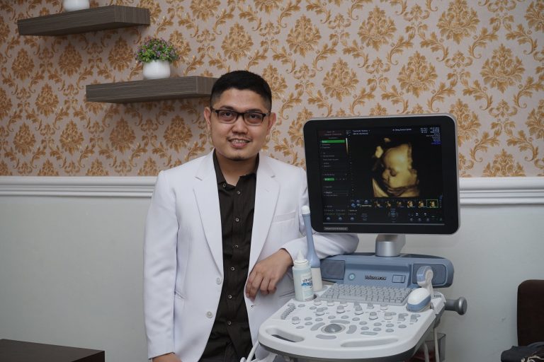 Konsultasi dokter yang tenang