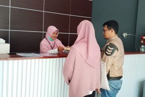 Aman atau Tidak Ibu Hamil Minum Sprite? Ini Penjelasannya